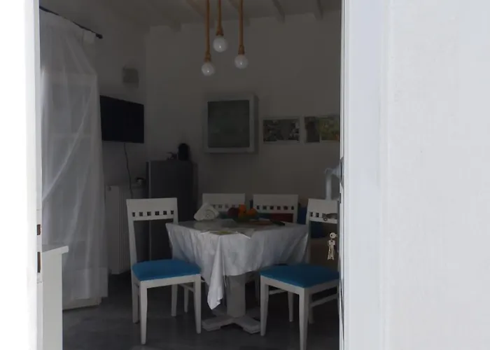 Mykonos Turquoise * Ornos (Mykonos)